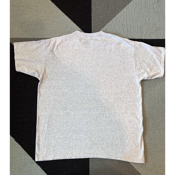 Winston Churchill Tommy Gun Shirt XL Imperial War Museum Preowned Y2K Gray IWM - Picture 6 of 7